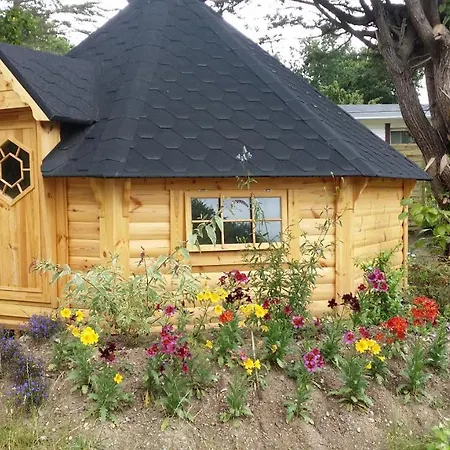Camping Les Parcs *